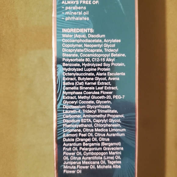 BLUE LOTUS 4~IN~1 CLEANSING MILK - Picture 3 of 5